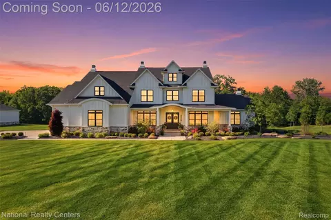 2853 7 Mile Rd, Northfield, MI 48178