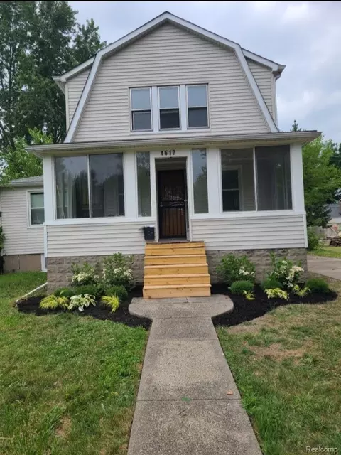 4617 University Pl, Detroit, MI 48224