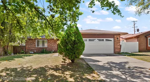 3321 Marie St, Dearborn, MI 48120