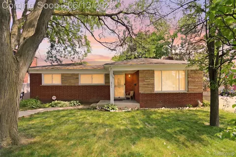 2555 W Boston Blvd, Detroit, MI 48206