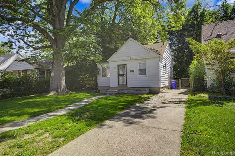 6438 Archdale St, Detroit, MI 48228