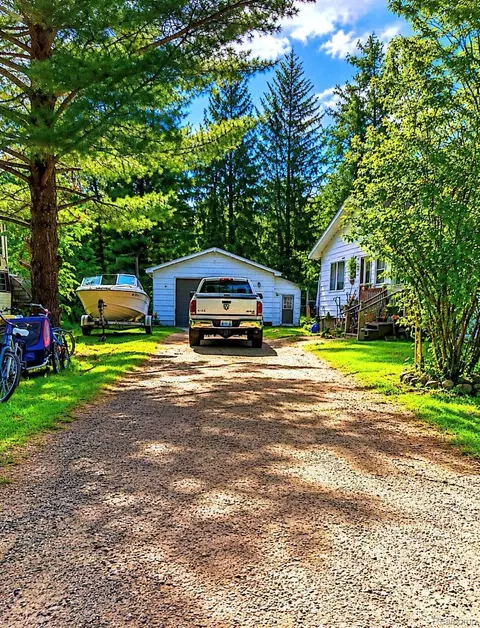2363 Piper Dr, Richfield, MI 48656