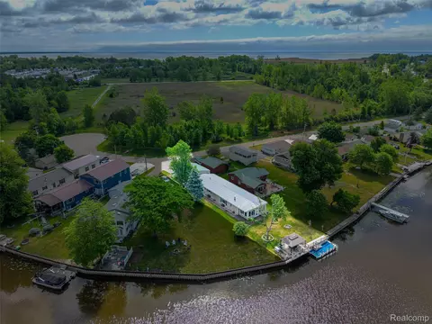 View/Area - 1656 S Riverside Dr, Au Gres, MI 48703 photo 7 of 21