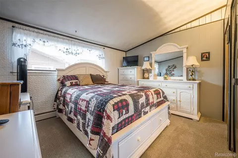 Bedroom - 1656 S Riverside Dr, Au Gres, MI 48703 photo 1 of 3