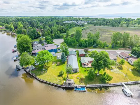 View/Area - 1656 S Riverside Dr, Au Gres, MI 48703 photo 6 of 21