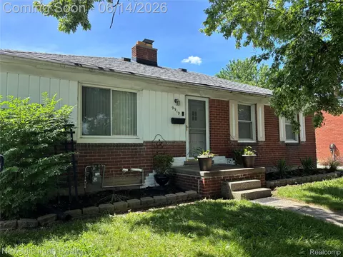 9919 Merriman Rd, Livonia, MI 48150