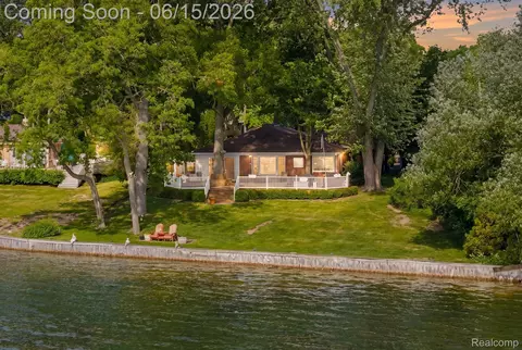 3080 Jackson Blvd, Highland, MI 48356