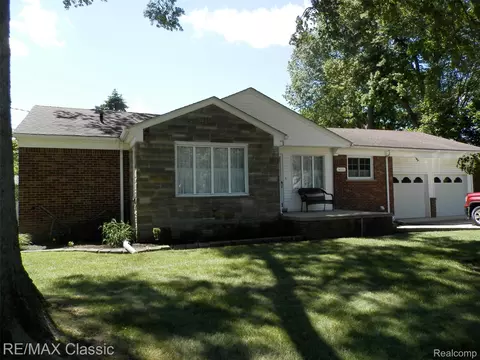 14921 Delaware Ave, Redford, MI 48239