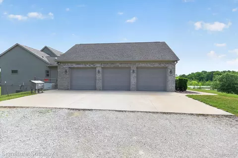 Exterior - 12700 Shaffer Rd, Springfield, MI 48350 photo 11 of 13
