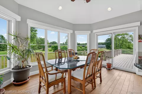 Dining - 12700 Shaffer Rd, Springfield, MI 48350 photo 3 of 4