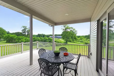 Exterior - 12700 Shaffer Rd, Springfield, MI 48350 photo 6 of 13