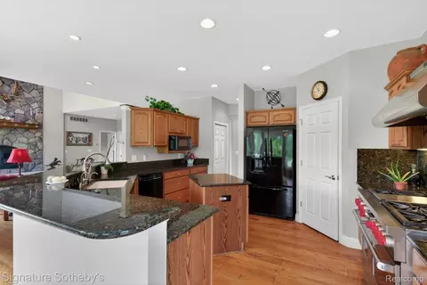 Kitchen - 12700 Shaffer Rd, Springfield, MI 48350 photo 1 of 6
