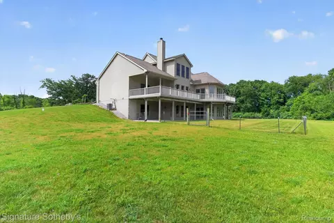 Exterior - 12700 Shaffer Rd, Springfield, MI 48350 photo 12 of 13