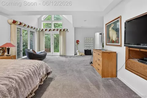 Bedroom - 2197 S State Rd, Davison, MI 48423 photo 2 of 9