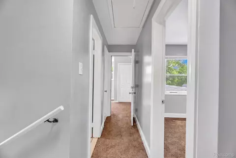 Entry Way - 8262 E Outer Dr, Detroit, MI 48213 photo 3 of 3