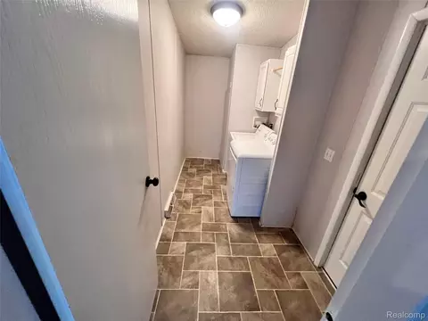 Other - 415 Weeping Willow, Flint, MI 48506 photo 7 of 8