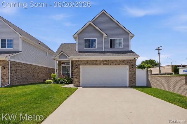 21620 Rosedale St, Saint Clair Shores, MI 48080