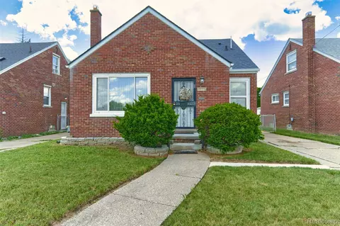 9325 Stahelin Ave, Detroit, MI 48228