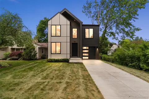 1821 Clifton Ave, Royal Oak, MI 48073