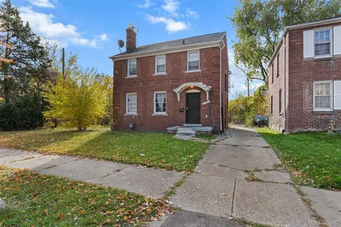 15082 Hazelridge St, Detroit, MI 48205