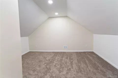 Bedroom - 113 W Polly St, Perry, MI 48872 photo 9 of 14