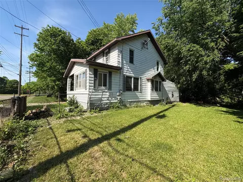 815 Buffalo St, Lansing, MI 48915