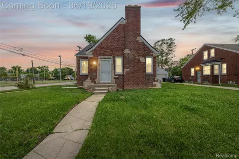 5501 Oldtown St, Detroit, MI 48224