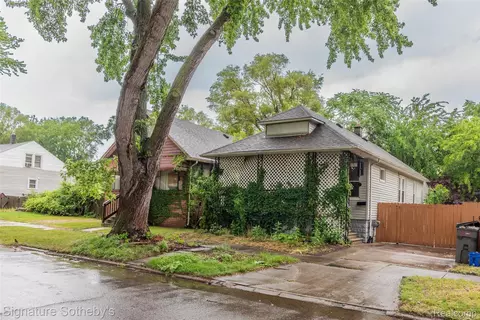 63 E Rockwood St, Ecorse, MI 48229