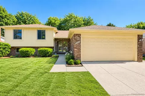 45429 Brunswick Dr, Canton, MI 48187