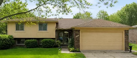 45429 Brunswick Dr, Canton, MI 48187