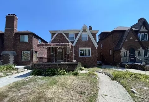 17530 Santa Barbara Dr, Detroit, MI 48221