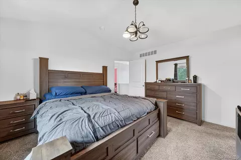 Bedroom - 6119 Treetops Dr, Romulus, MI 48174 photo 3 of 9