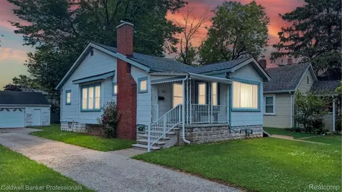 147 E Hazelhurst St, Ferndale, MI 48220