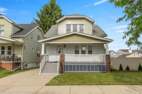 6315 Steadman St, Dearborn, MI 48126