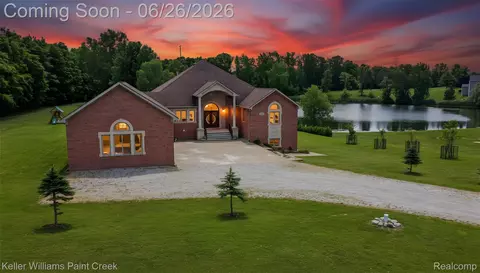 2400 Inwood Rd, Washington, MI 48095
