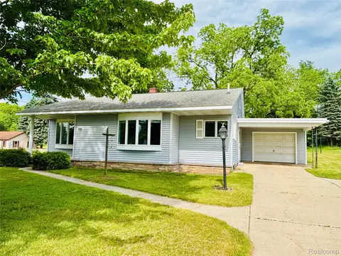 106 N Brownson Ave, Kingsley, MI 49649