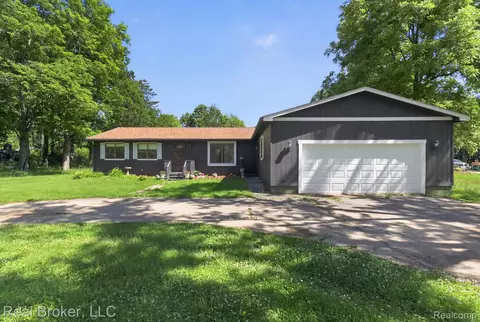 48050 Hull Rd, Van Buren, MI 48111