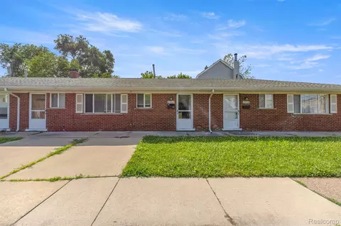 2056 Lafayette Blvd, Lincoln Park, MI 48146