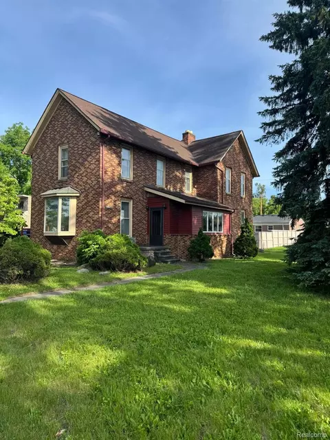 1684 Baldwin Ave, Pontiac, MI 48340