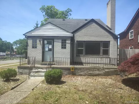 16803 Normandy St, Detroit, MI 48221