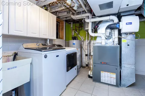 Other - 21170 Outer Drive Dr, Dearborn, MI 48124 photo 17 of 20