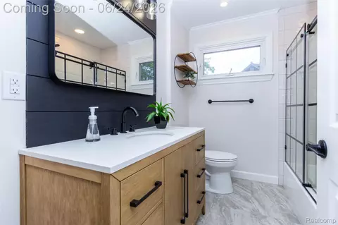 Bath - 21170 Outer Drive Dr, Dearborn, MI 48124 photo 1 of 8
