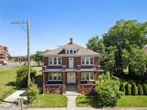 3725 Glynn Ct, Detroit, MI 48206