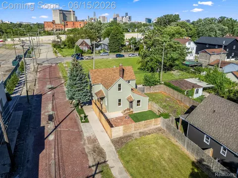3435 Ruskin St, Detroit, MI 48216