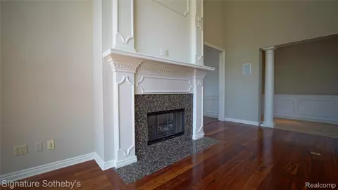 Living - 6608 Enclave Dr, Independence, MI 48348 photo 3 of 5