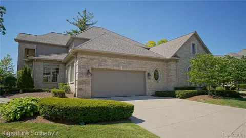 Exterior - 6608 Enclave Dr, Independence, MI 48348 photo 3 of 3