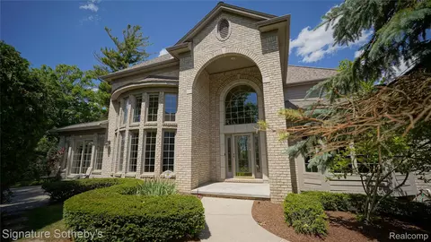 Other - 6608 Enclave Dr, Independence, MI 48348 photo 4 of 21
