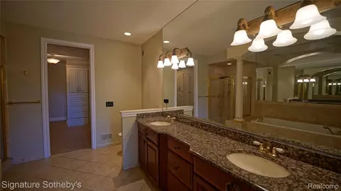 Bath - 6608 Enclave Dr, Independence, MI 48348 photo 1 of 7