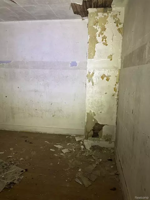 Other - 205 E Baltimore Blvd, Flint, MI 48505 photo 2 of 4