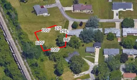 4500 S Michelle St, Buena Vista, MI 48601 photo 2